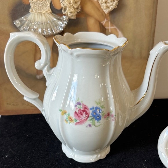 Vintage IJB Germany US Zone Porcelain Pitcher Teapot Hand Paint 8 1/2" - Picture 3 of 14